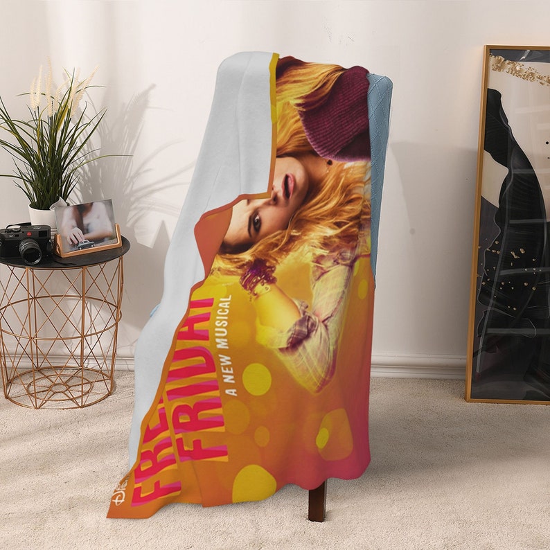 Custom Name Disney Freaky Friday Quilt Bedding Set – Perfect for Bedroom Decor, Great Gifts for Family