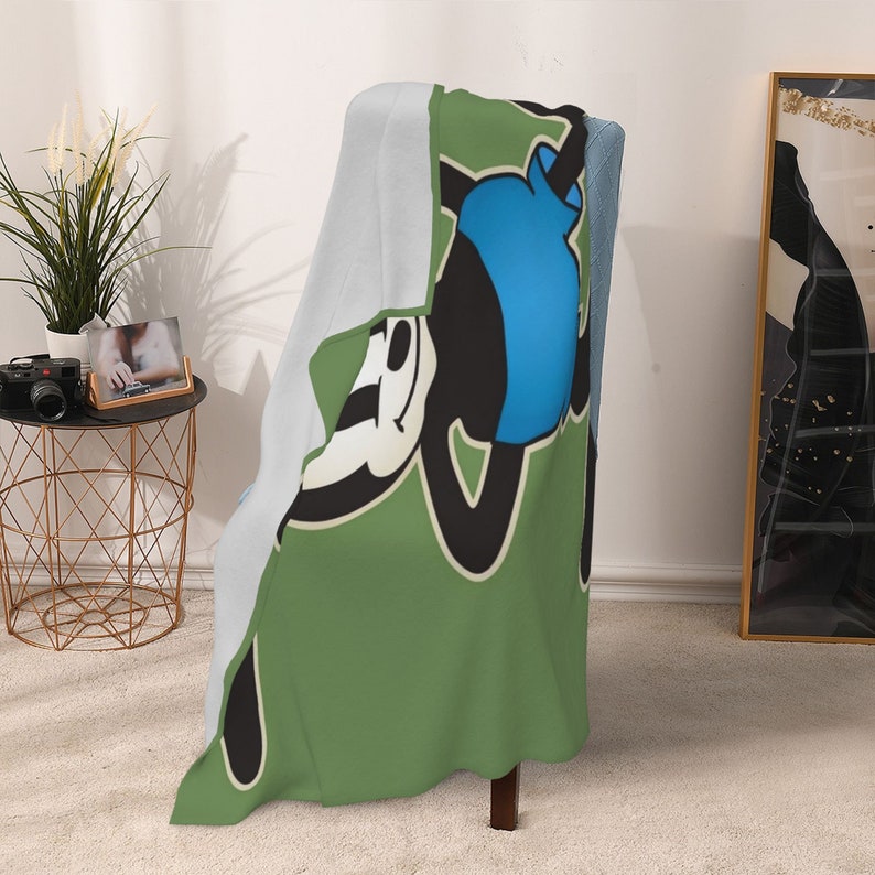 Disney Oswald The Lucky Rabbit Quilt Blanket Bedding Set: Ideal for Sofa Blanket and Home Decoration